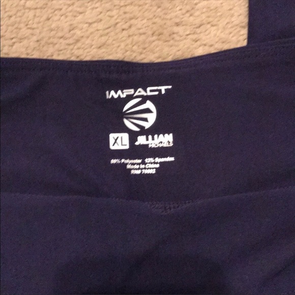 Jillian Michaels Navy Capris - Picture 4 of 4